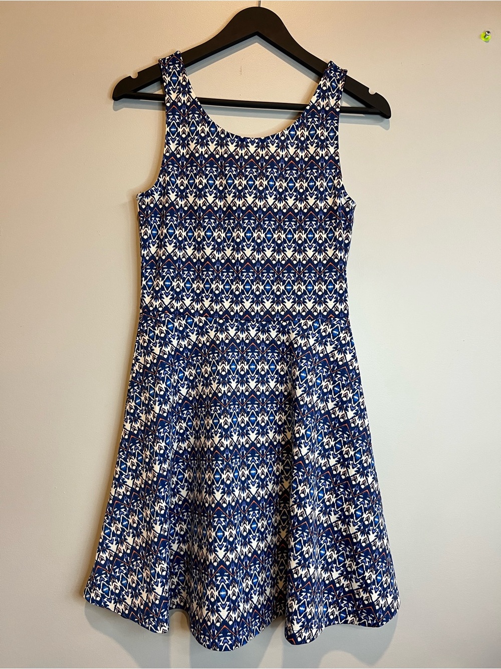 Divided H&M Blue White Printed Fit Flare Dress Size 8 Sleeveless Skater Dress